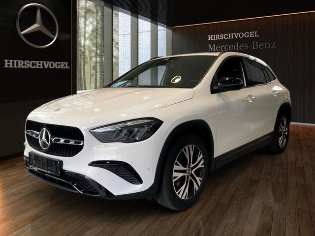 Mercedes-Benz GLA 180 EDITION Progressive Line+Night+AHK+DISTR