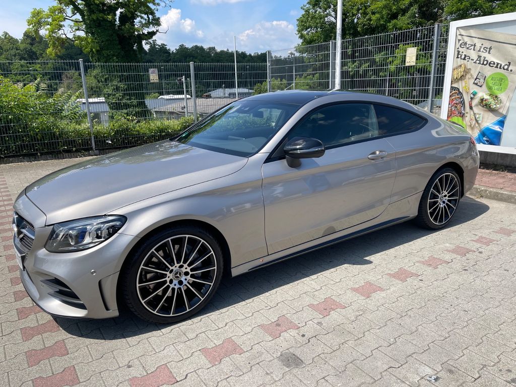 Image of Mercedes-Benz C 300