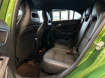 Mercedes-Benz A 180 A d BlueEfficiency*2. Hand*LED