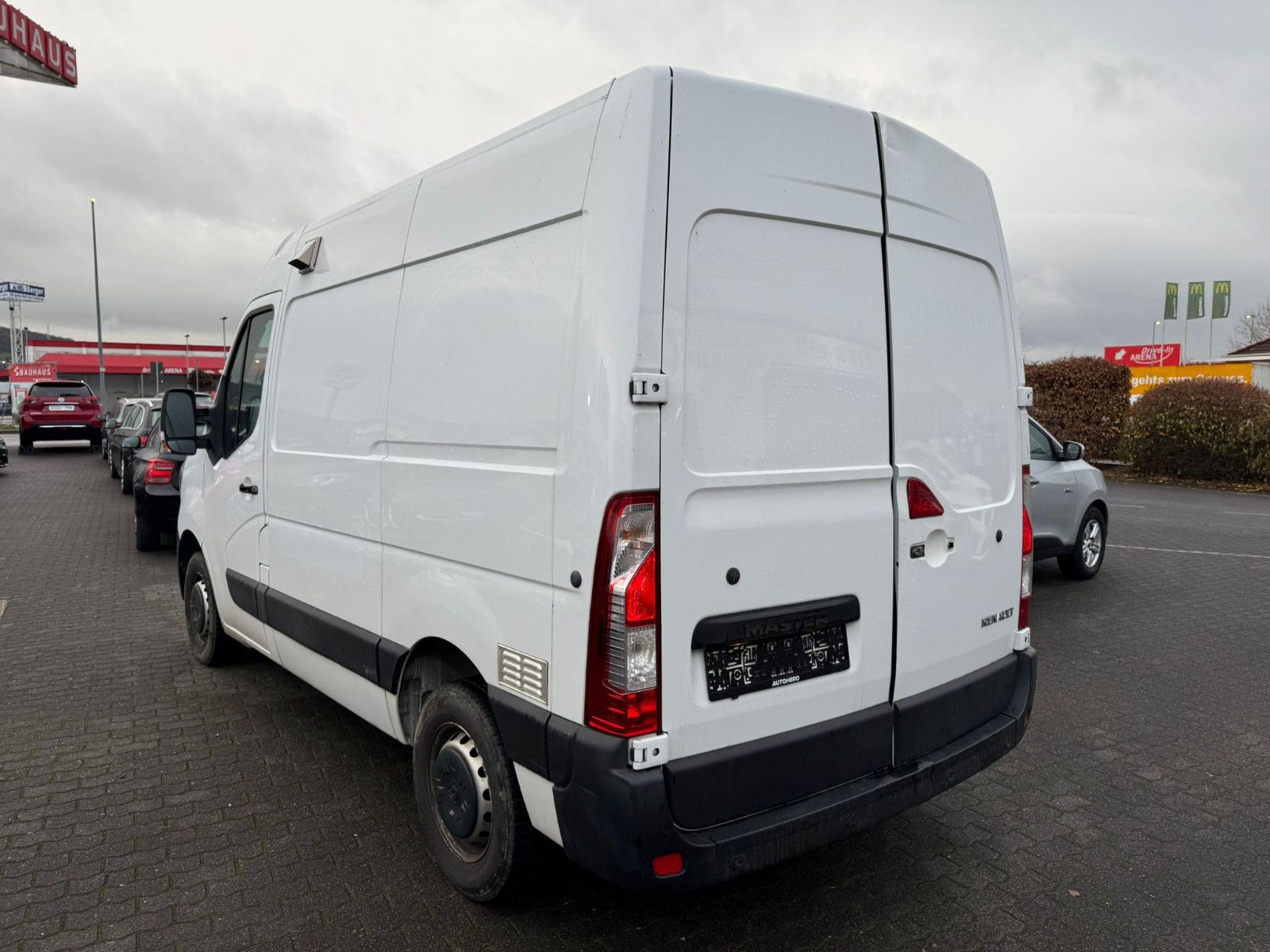Fahrzeugabbildung Renault Master III KastenL1H2 HKa 3,5t/1.HAND/SCHECKHEFT