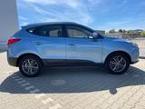 Hyundai ix35 FIFA World Cup Edition 2WD - blaue Hyundai ix35
