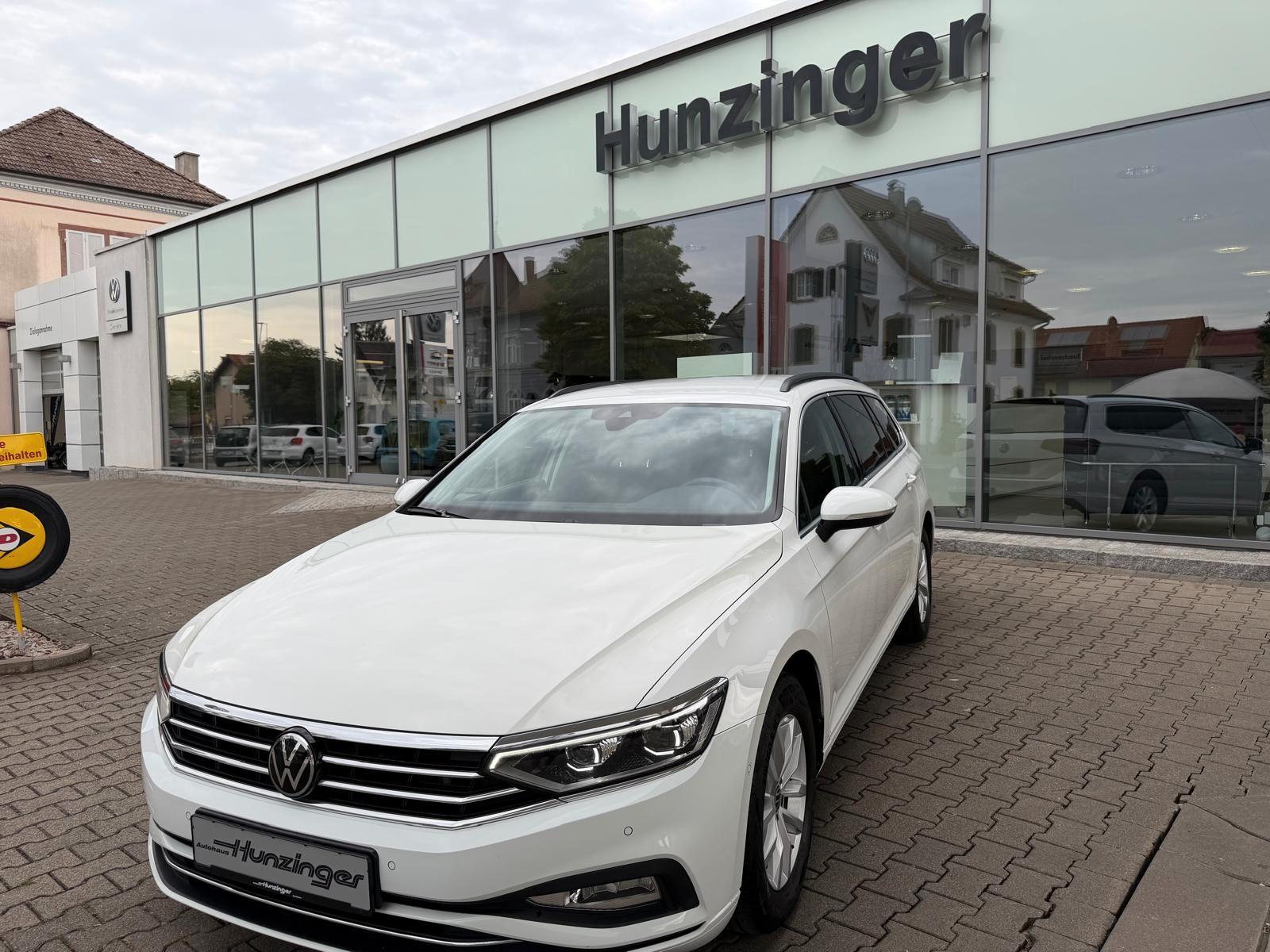 Volkswagen Passat Variant Business 2.0 TDI DSG AHK NAVI