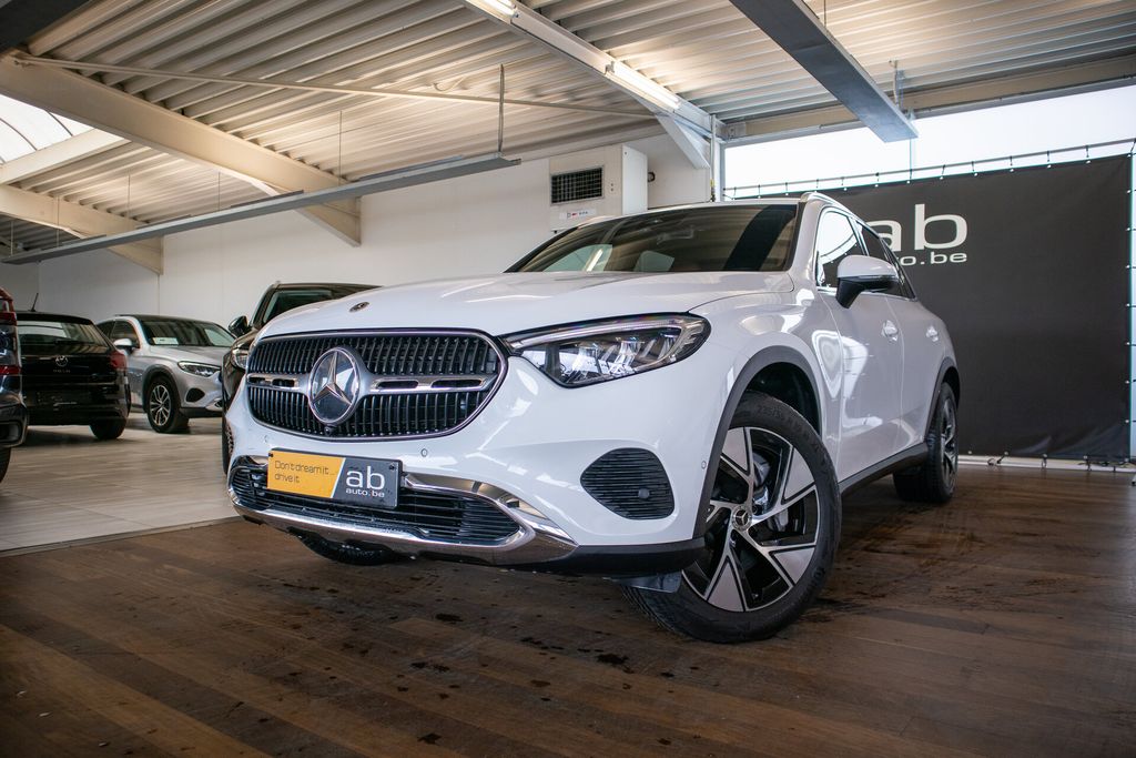Image of Mercedes-Benz GLC 300