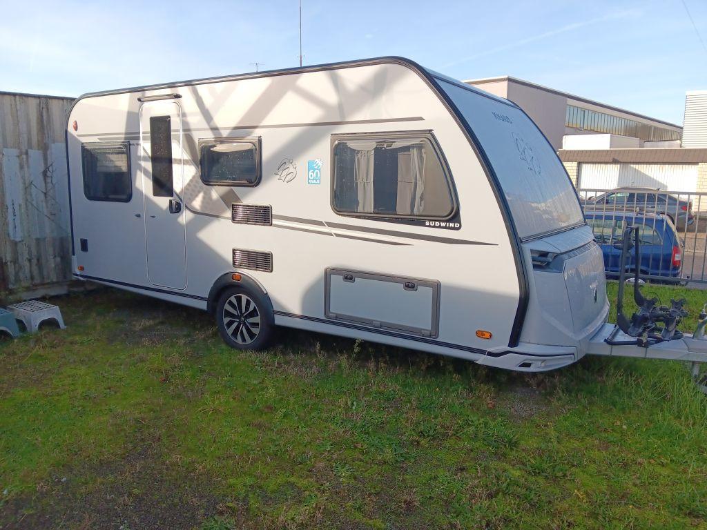 Knaus Südwind 460  60 Jahre Edition