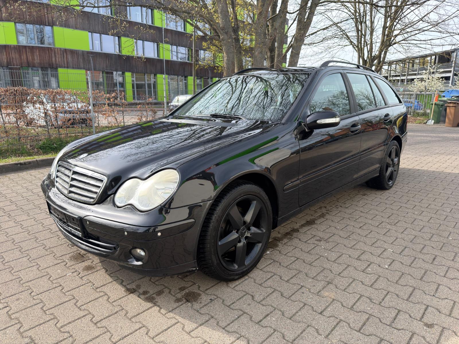 Mercedes-Benz C 180 KOMPRESSOR T Automatik SHZ PDC TÜV NEU