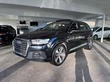 Audi Q7  3,0 TDi 272 S-line quattro Tiptr. 7prs 5d