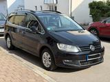 Volkswagen Comfort 7Sitze/SHZ/Navi/Kamera/Tempo