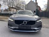Volvo V90 Kombi Momentum - Volvo V90 in Bochum