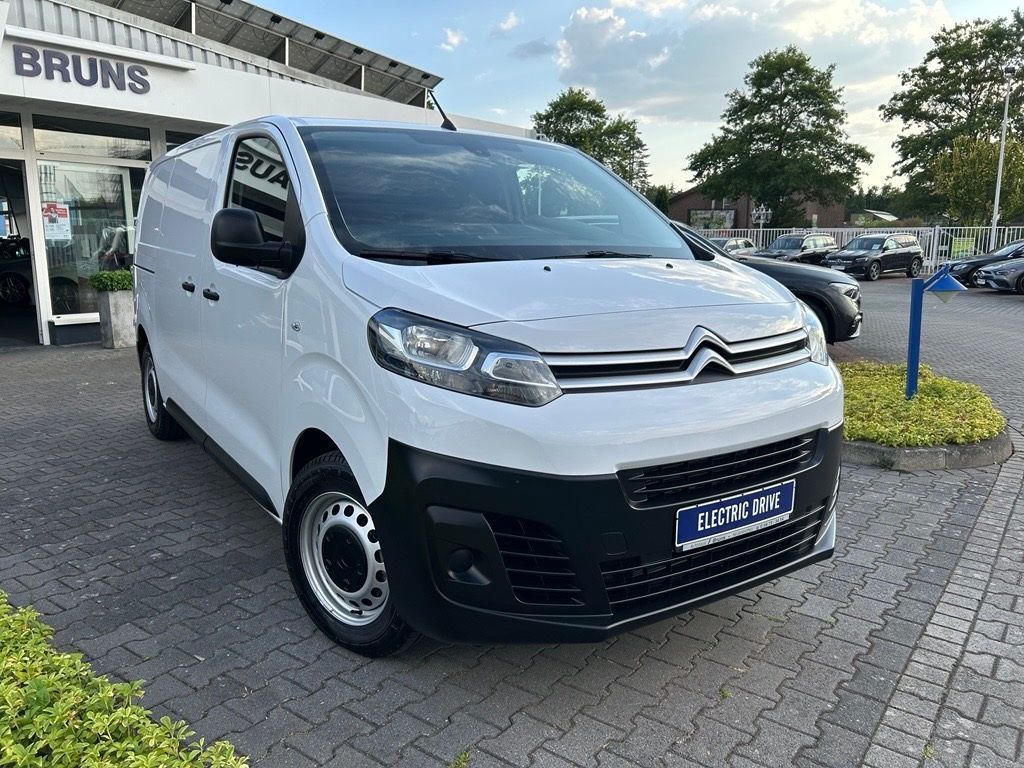 Fahrzeugabbildung Citroën Jumpy ELEKTRO, Klima, PTS, Tempomat, 3-Sitzer, D