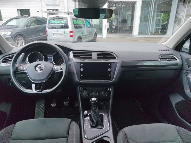 Tiguan 1.5 TSI BMT Comfortline NAVI+ACC+KAMERA