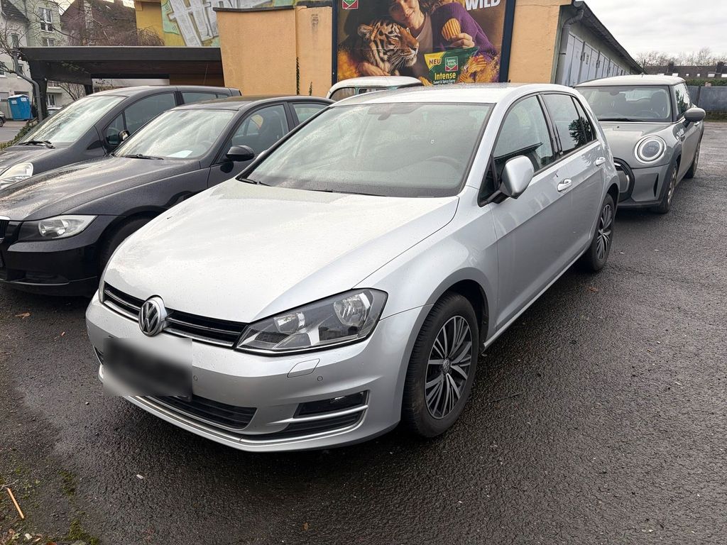 Image of Volkswagen Golf