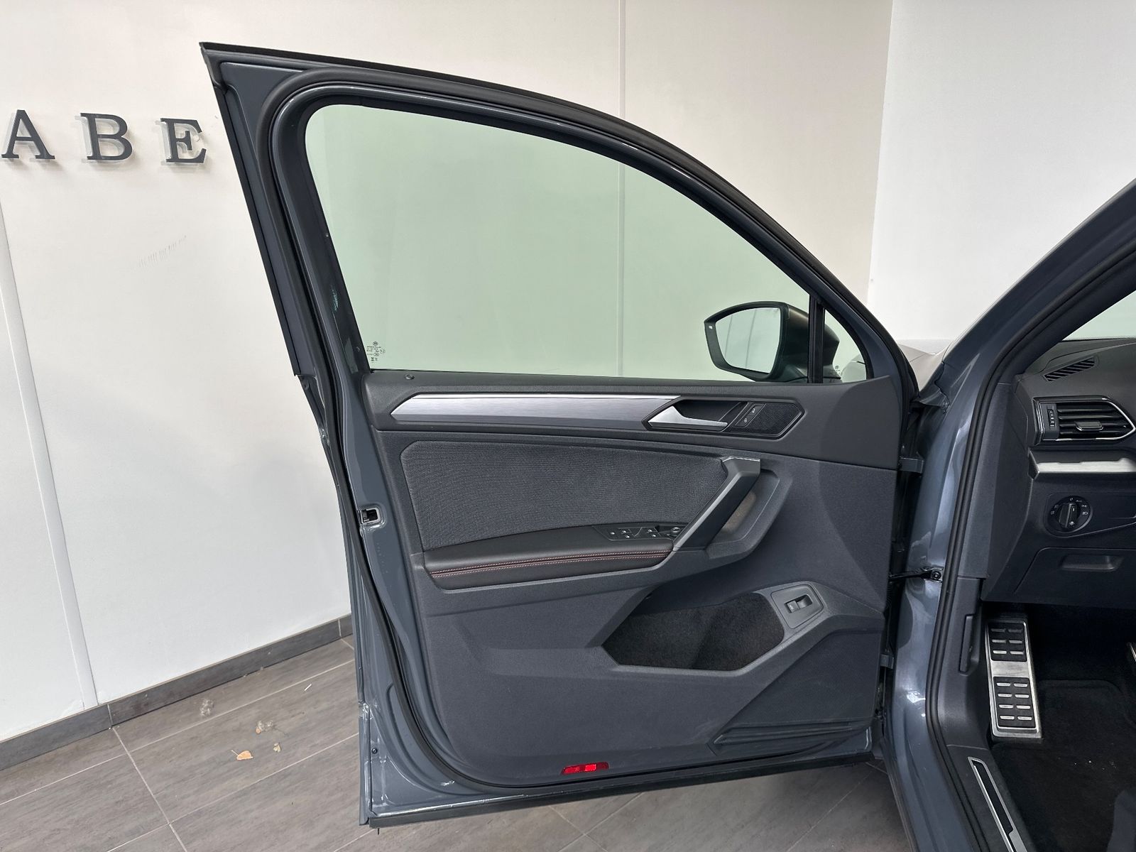 Fahrzeugabbildung SEAT Tarraco FR NAV+LED+ACC+KAMERA+AHK+STDHZG+19ZO+VC