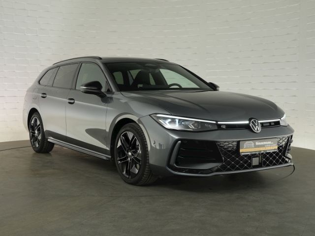 Passat Variant R-LINE TDI DSG 4MOTION+ANHÄNGERKU