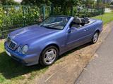 Mercedes-Benz CLK 200 Cabrio Elegance *2.HAND+ORIGINALZUSTAND* - Mercedes-Benz CLK 200 in Mainz