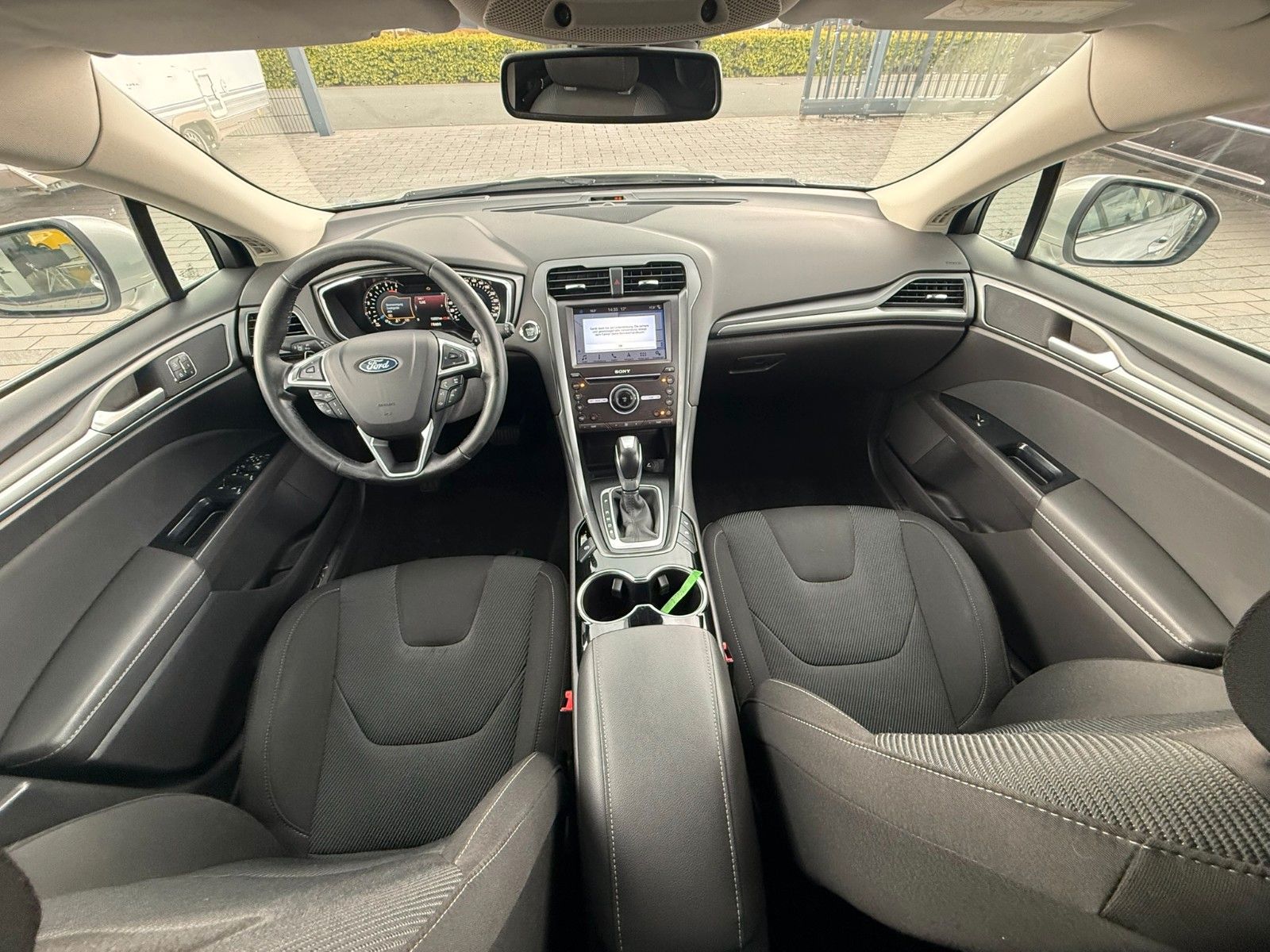 Fahrzeugabbildung Ford Mondeo Turnier Titanium