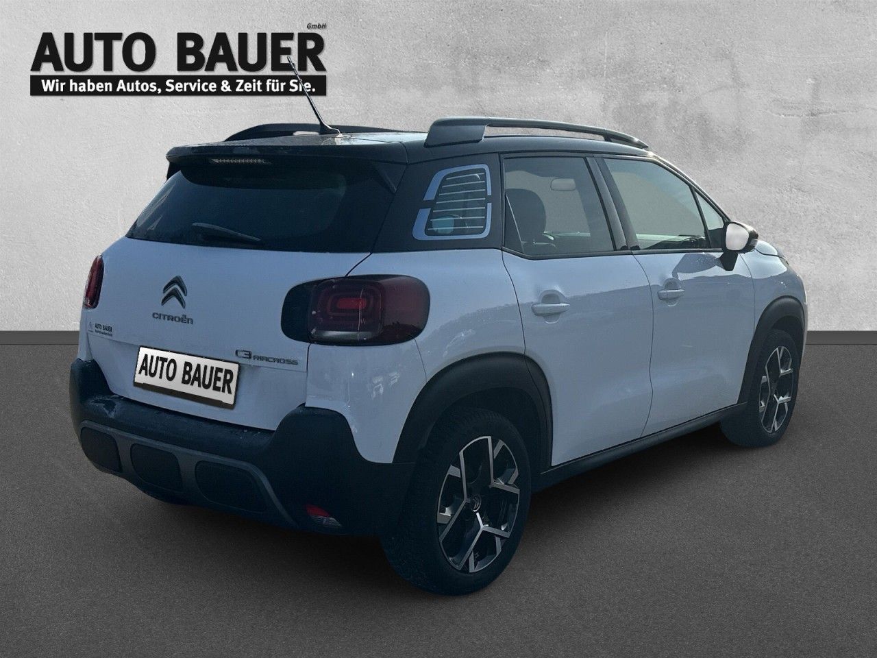 Fahrzeugabbildung Citroën C3 Aircross PureTech 130 EAT6 Shine Pack