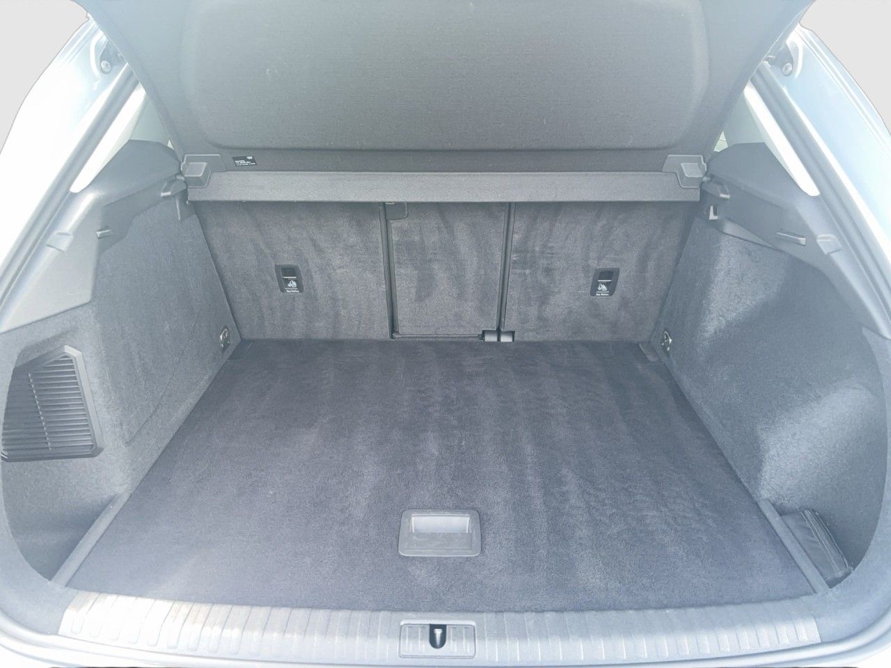 Audi Q3 45 TFSI e S tronic LED Navi RKamera APS SHZ foto 13