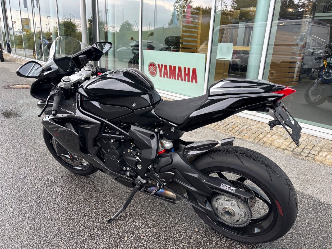 Fahrzeugabbildung Andere MV Agusta F3 RR Akrapovic