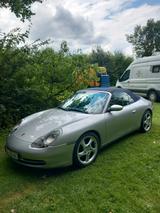 Porsche 996 Carrera Cabriolet Carrera - Porsche 996 mit Benzin-Antrieb: Cabrio, Schaltgetriebe