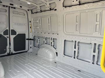 Volkswagen Crafter - 8