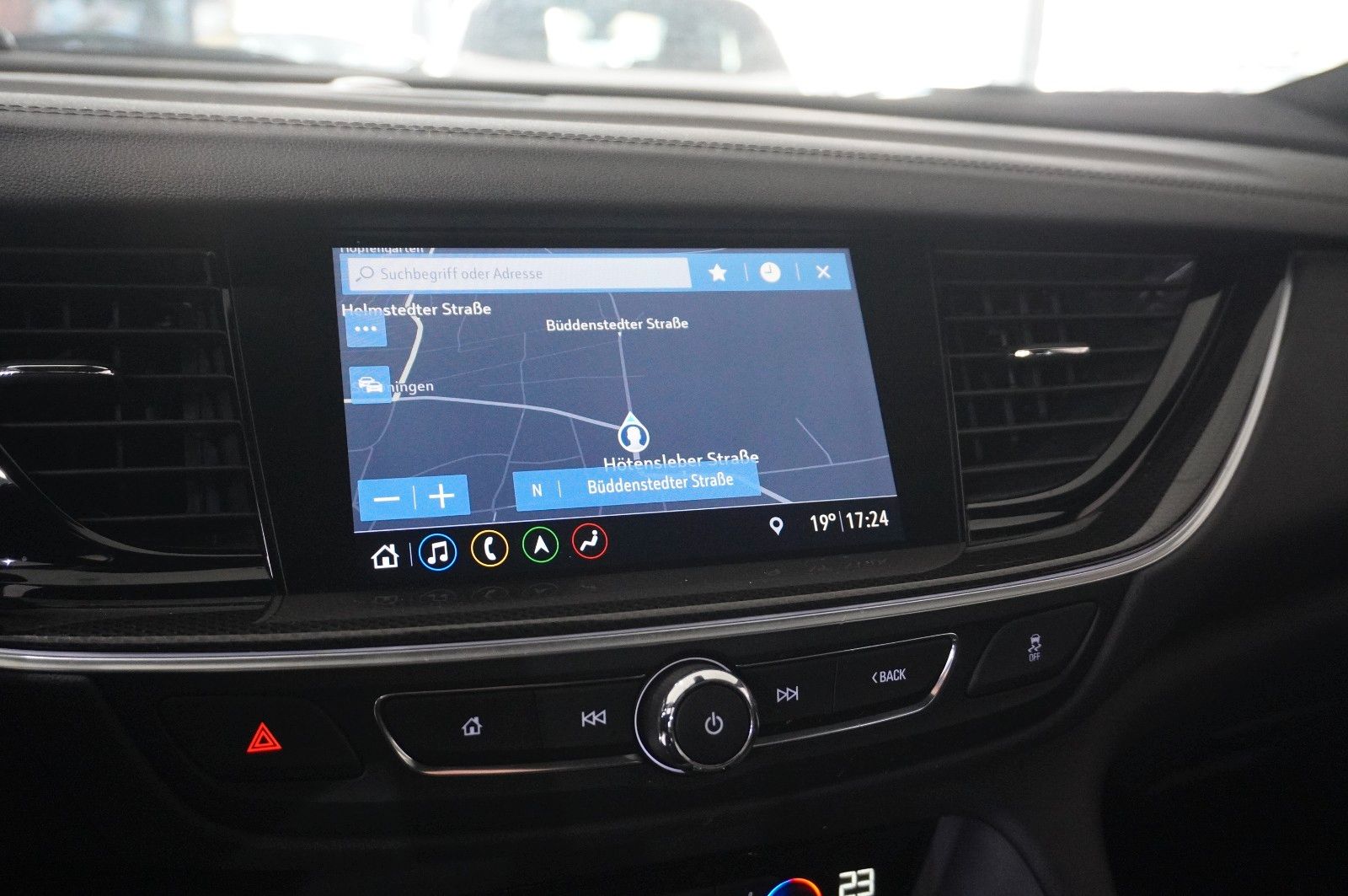 Fahrzeugabbildung Opel Insignia B ST 2.0D ELEGANCE NAVI/LED/KAMERA/DAB+