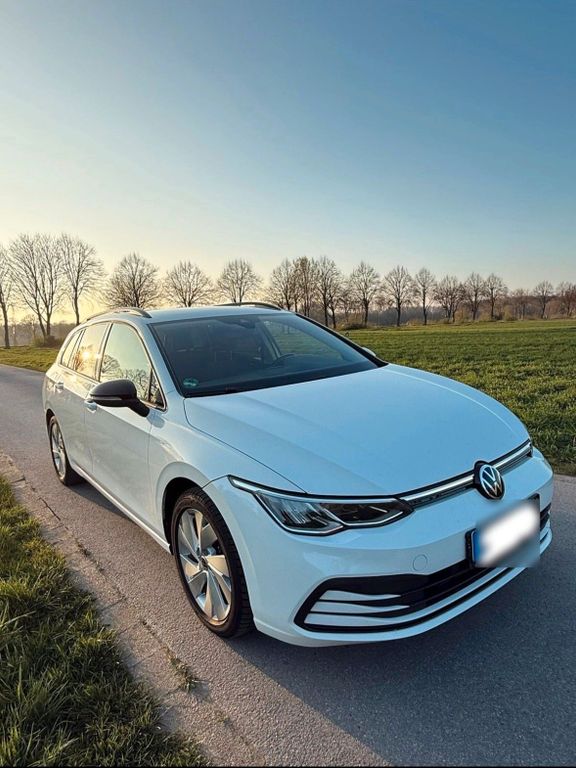 Image of Volkswagen Golf