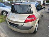 Renault Megane II Lim. 5-trg. Avantage - Renault Megane: Beige