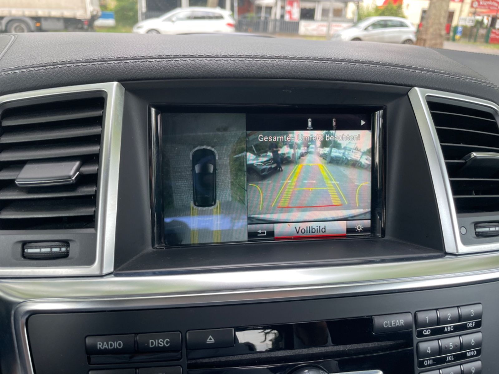 Fahrzeugabbildung Mercedes-Benz GL 350 BlueTec 4Matic*HarmanKardon*Bi-Xenon*