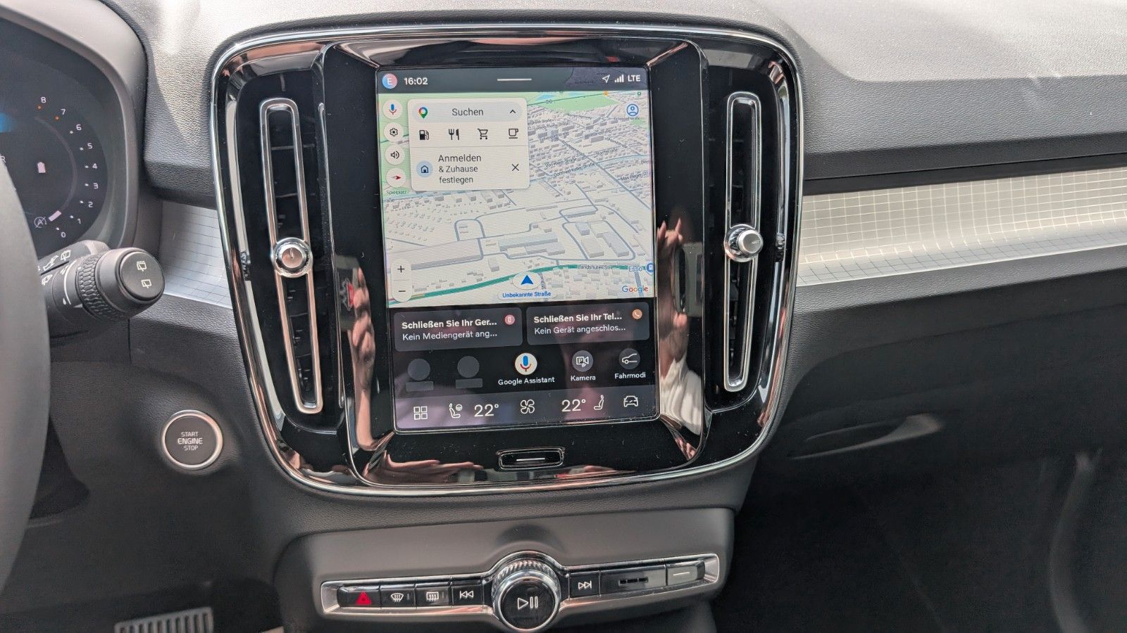 Fahrzeugabbildung Volvo XC 40 B4/Standheizung/Winterpaket