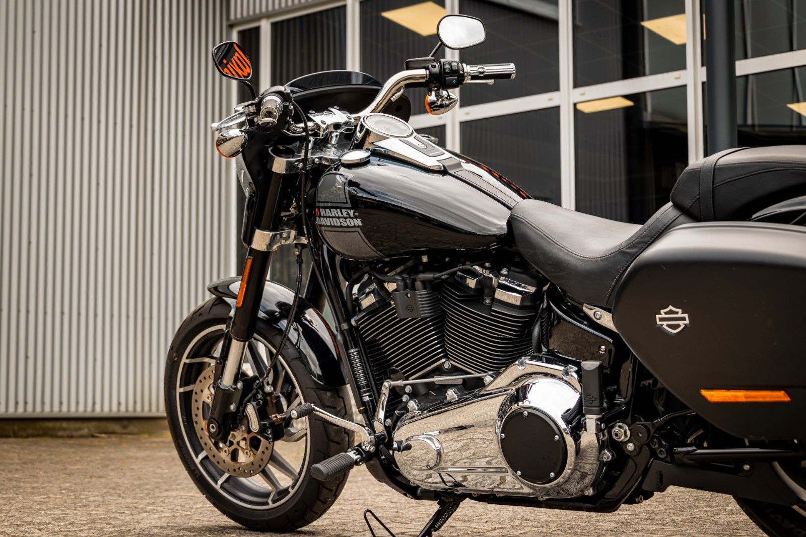 Fahrzeugabbildung Harley-Davidson FLSB Sport Glide 107 cui - Top gepflegt!