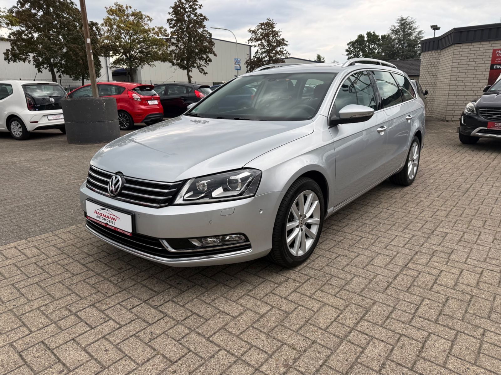 Passat Variant Highline Blue TDI*LEDER*NAVI*1.HA