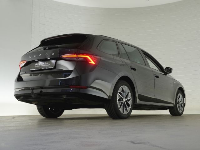 Octavia COMBI TOUR TDI DSG+AHK+KLIMA+NAVI+LED-SC