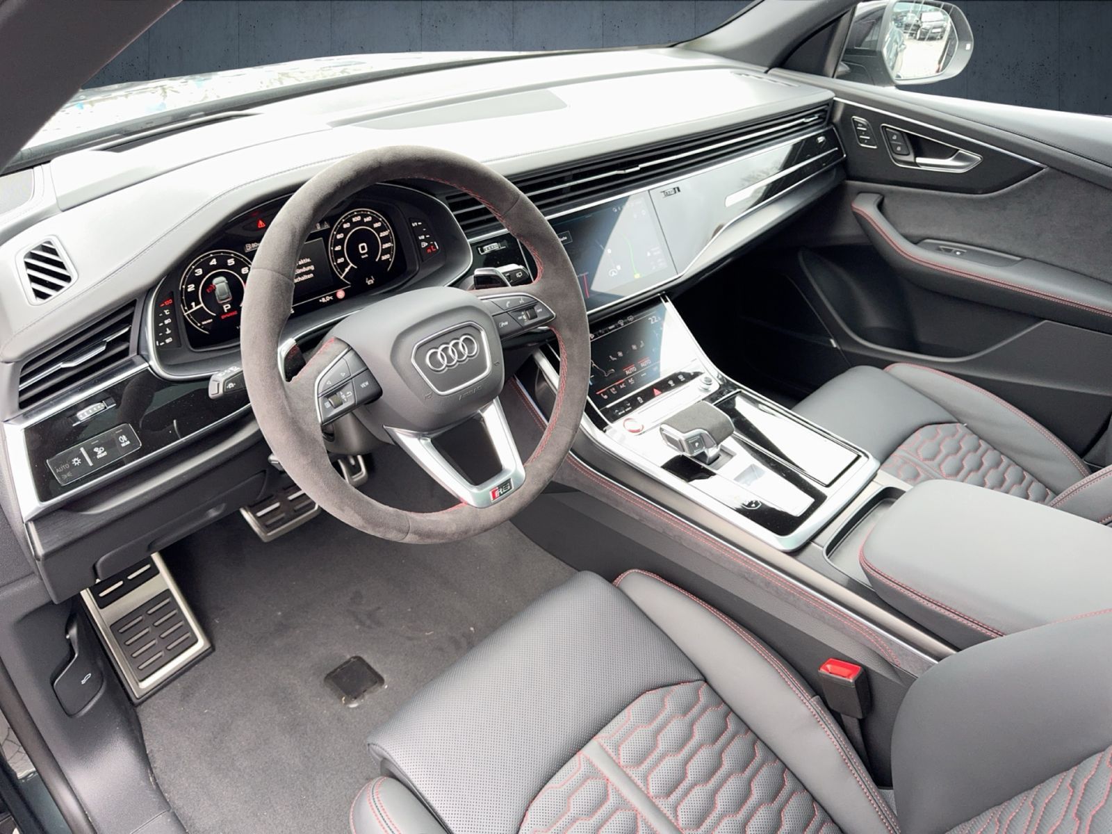 Audi RS Q8 perf StHz exclusive 305 AHK Pano RS-Aga 23 foto 9