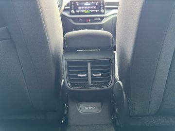 Skoda Fabia  IV 1.5 TSI DSG 130*ACC*4xPDC*SHZ*SMART*