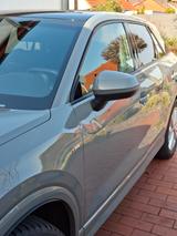 Audi Q2 40 TFSI S tronic quattro sport sport - Audi Q2 von privat