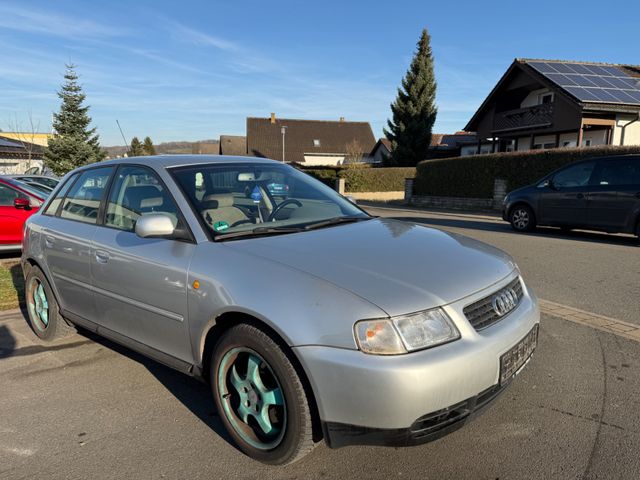 Audi A3 1.8T 110kW Attraction* KLIMA * TÜV 9.2025.