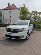 Dacia Top ausgestattet Dacia Sandero (EZ 2018)  - Dacia Sandero Gebrauchtwagen in München