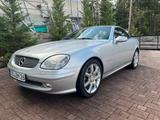 Mercedes-Benz SLK 200 Kompressor im absoluten Traumzustand - Mercedes-Benz SLK 200 aus 2001: Kompressor