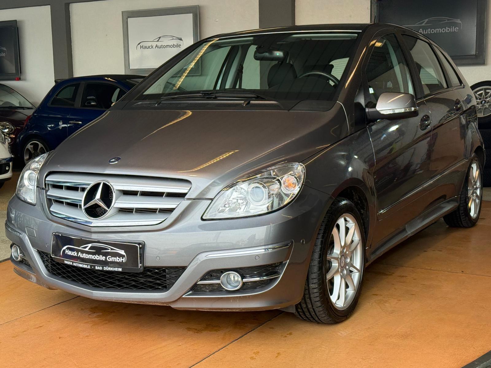 Mercedes-Benz B 200 /Autom./82TKM/2.Hd/SHZ/Navi