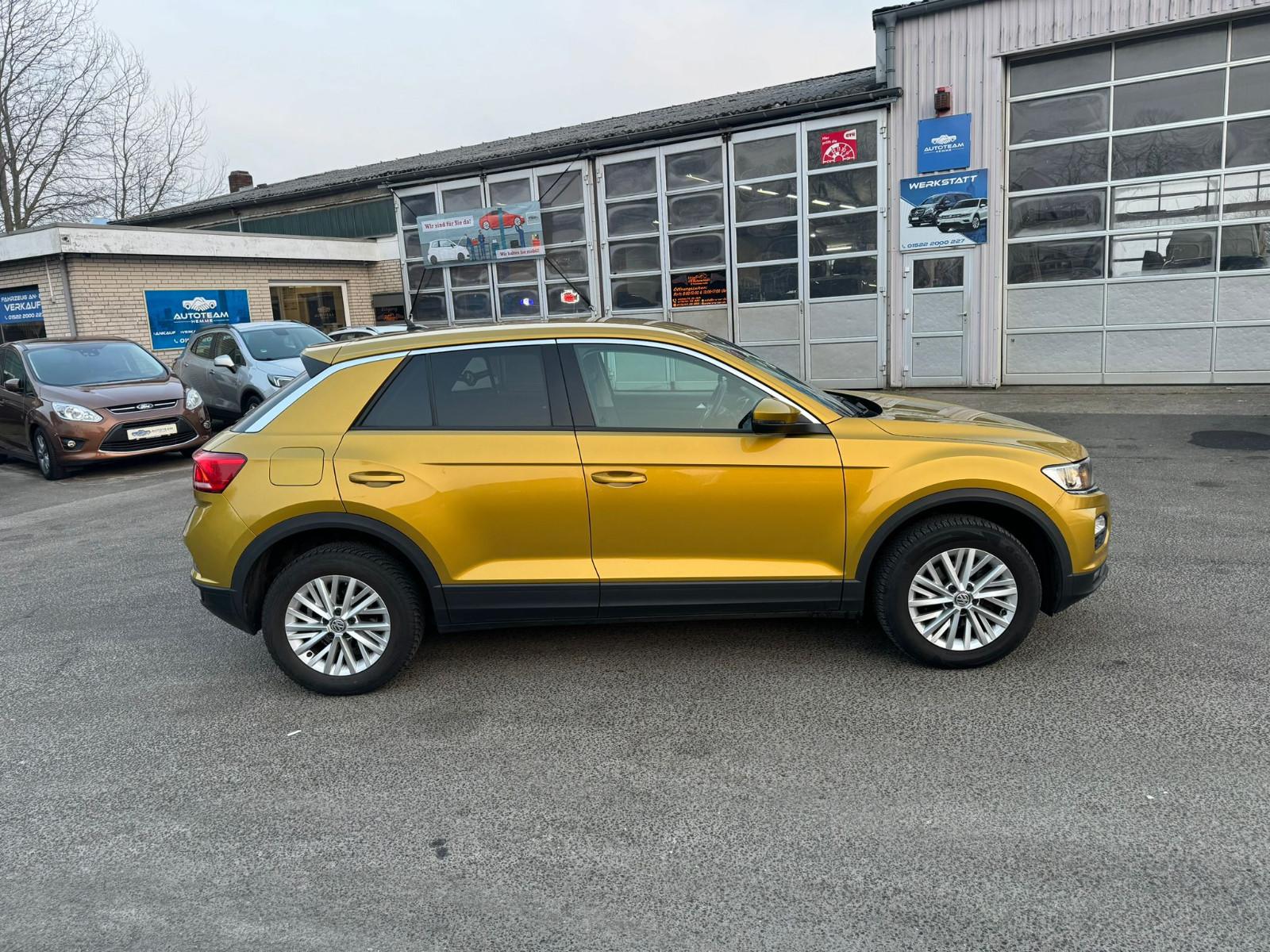 Volkswagen T-Roc HU+SERVICE NEU/KLIMA/NAVI/CarPlay