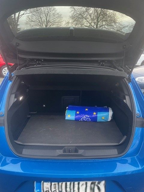 Fahrzeugabbildung Opel Astra L Lim. 96KW AT