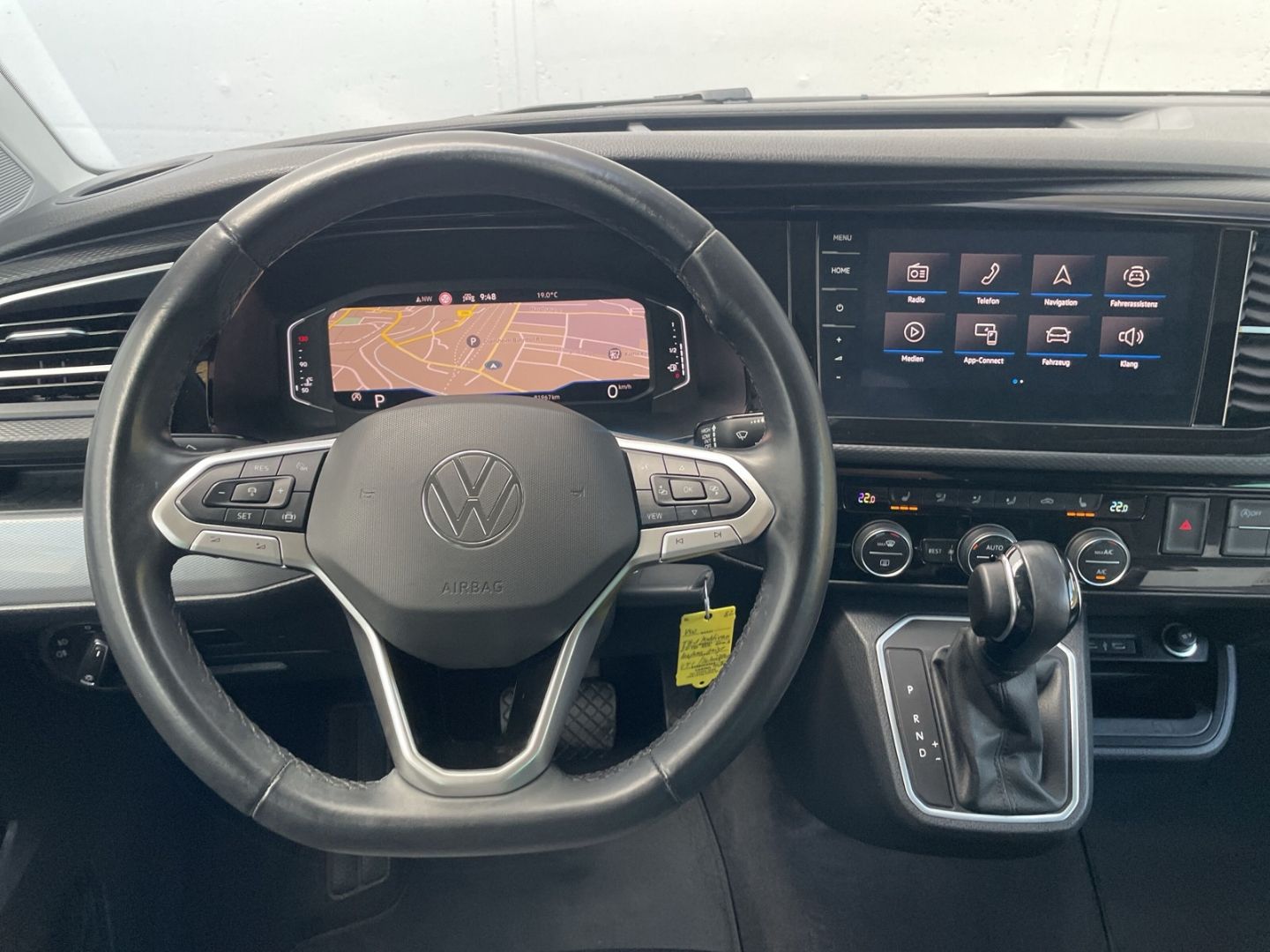 T6.1 Multivan 2.0 TDI DSG Gen Six AHK/LED/Kamera