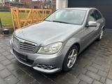 Mercedes-Benz C 220 d BlueEFFICIENCY ELEGANCE STANDHEIZUNG - Mercedes-Benz C 220: Elegance