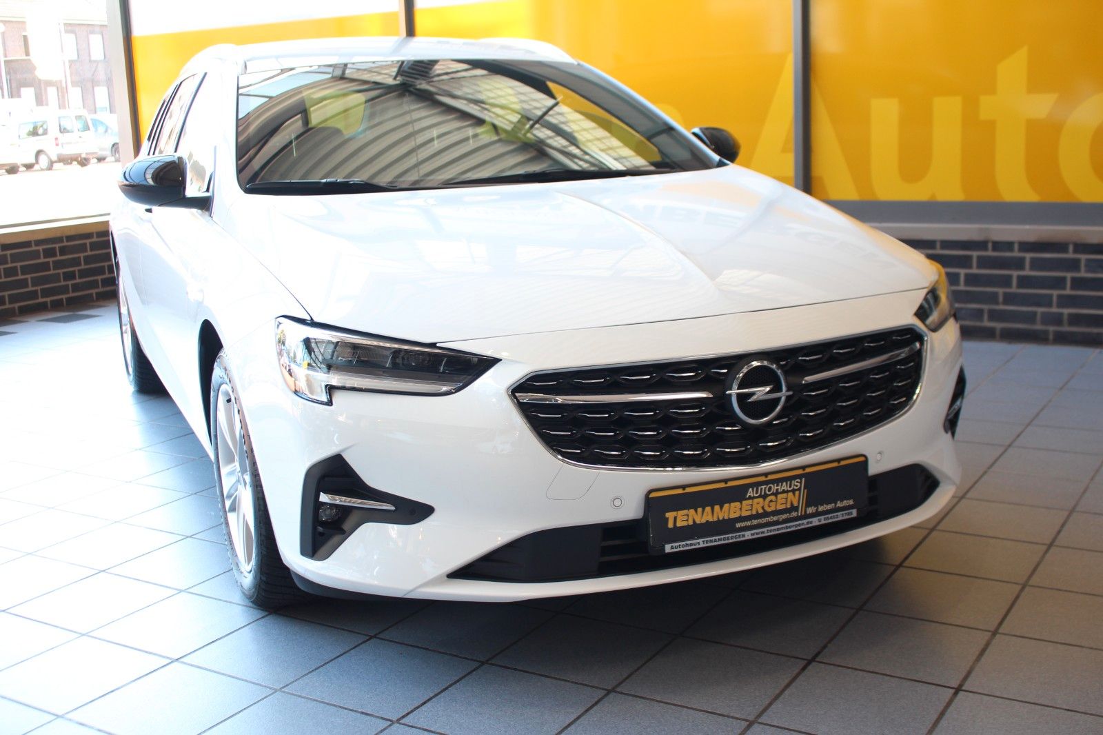 Opel Insignia B ST 2.0 Business Matrix-LED Keyless imagem 2