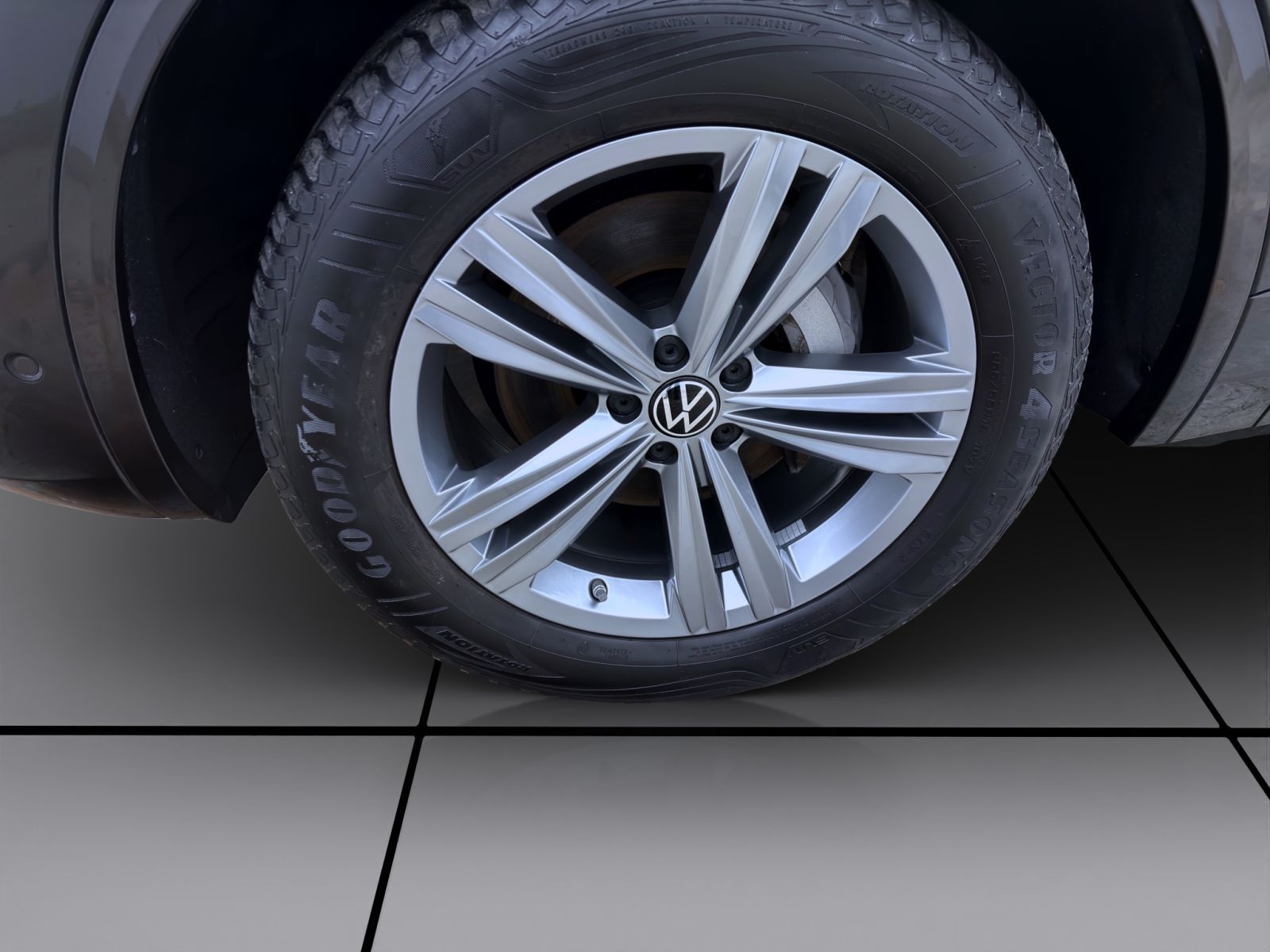 Volkswagen Touareg - Bild 9