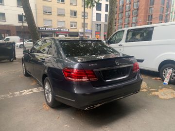 Mercedes E 350 - 12