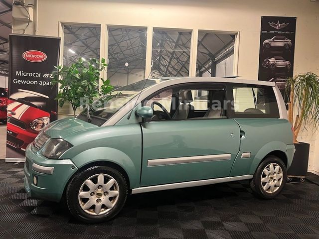 Microcar MC2 XXL Kofferraum Mopedauto Leichtmobile 45 KM