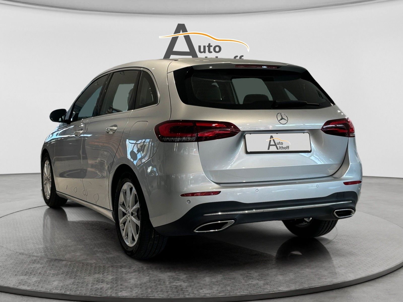 Mercedes-Benz B200 AUT 2.HD LED APP PARK NAV TEMP KLIMA SHZ foto 4