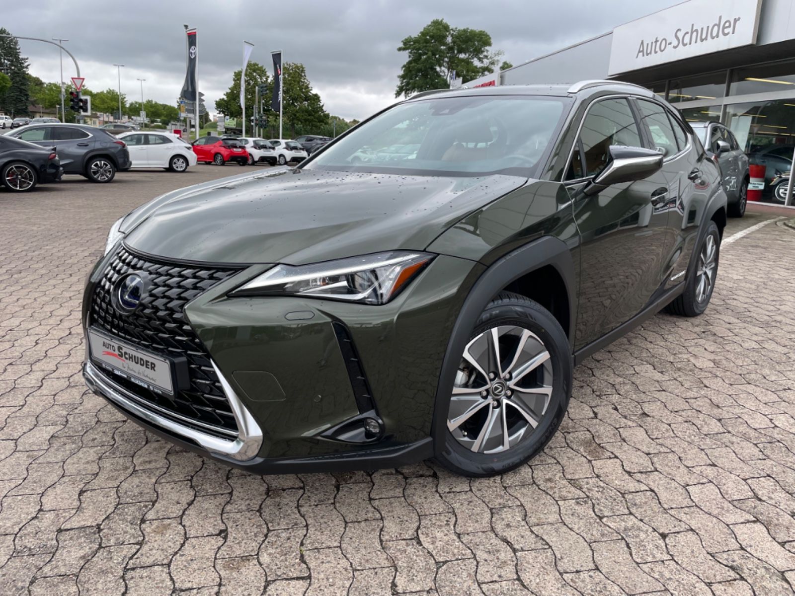LEXUS UX