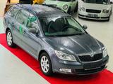 Skoda Octavia Combi Classic -AHK - Skoda Octavia Classic mit Benzin-Antrieb